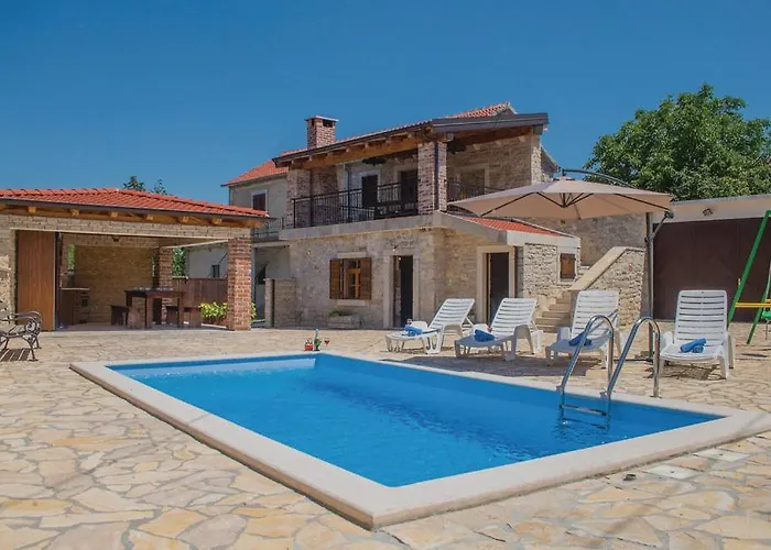 Luxury Maria With Pool *