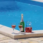 Luxury Maria With Pool