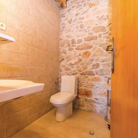 Luxury Maria With Pool Villa *