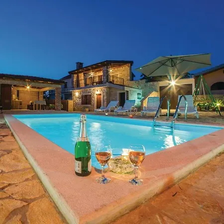 Luxury Maria With Pool *