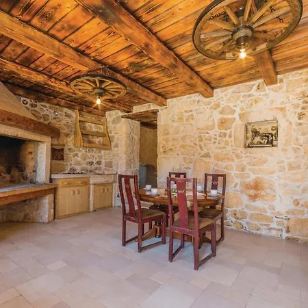 Villa Luxury Maria With Pool