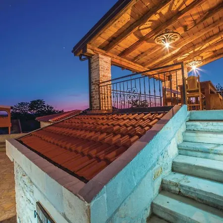 Luxury Maria With Pool